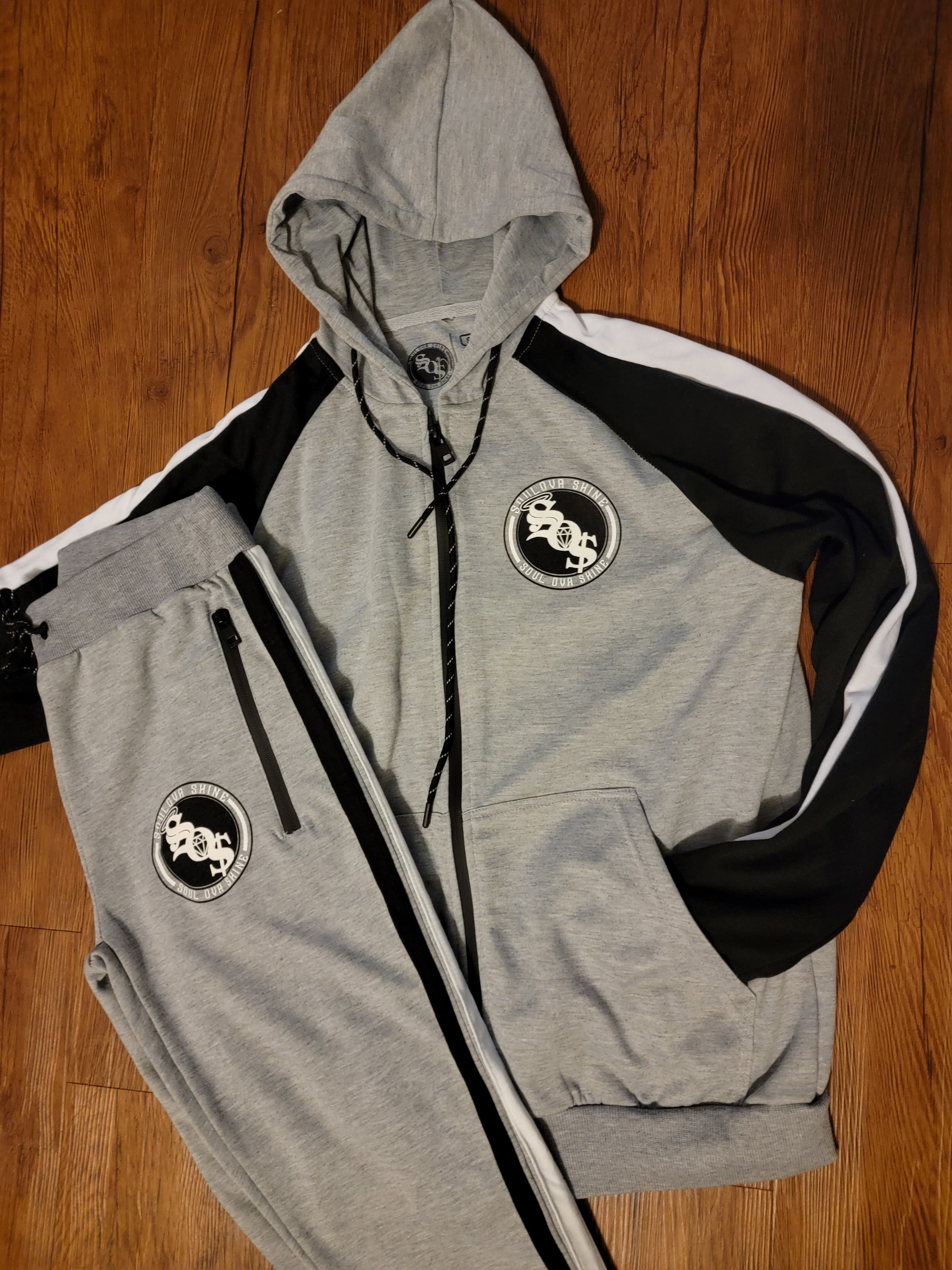 SOS Seek First Jogger Set (Gray)